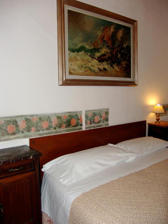 阿尔伯格圣乔瓦尼酒店 佛罗伦萨 客房 照片